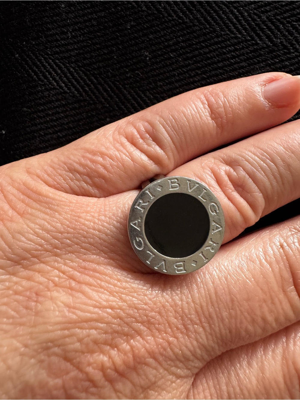 Black Center Stainless Steel Fashion Ring Women size 6.5